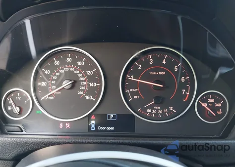 2018 BMW 330I z USA, uszkodzony, nr VIN WBA8B9G54JNV11327